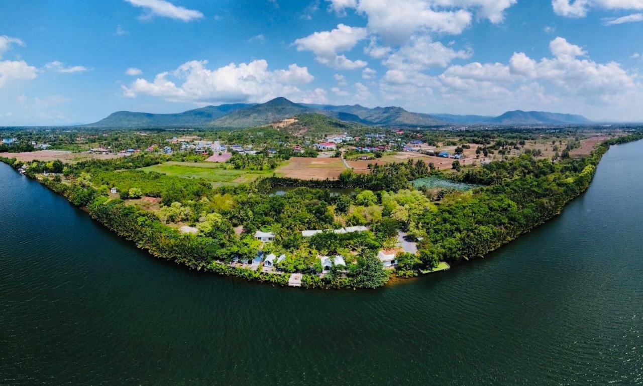 Kampot Riverfront Boutique Ngoại thất bức ảnh
